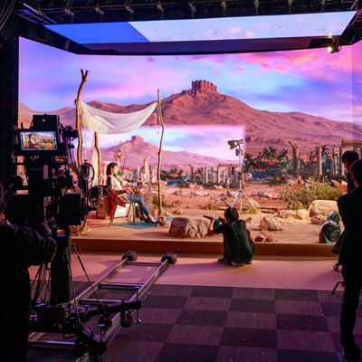 Lightweight Curved LED Screen Waterproof Creative LED Screen 1RGB P1.875