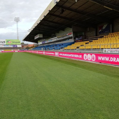 Arrendamento da tela de exposição da exposição P4.81 P3.91 do estádio do diodo emissor de luz da cor 1R1G1B completa